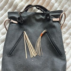 Sherpani Purse